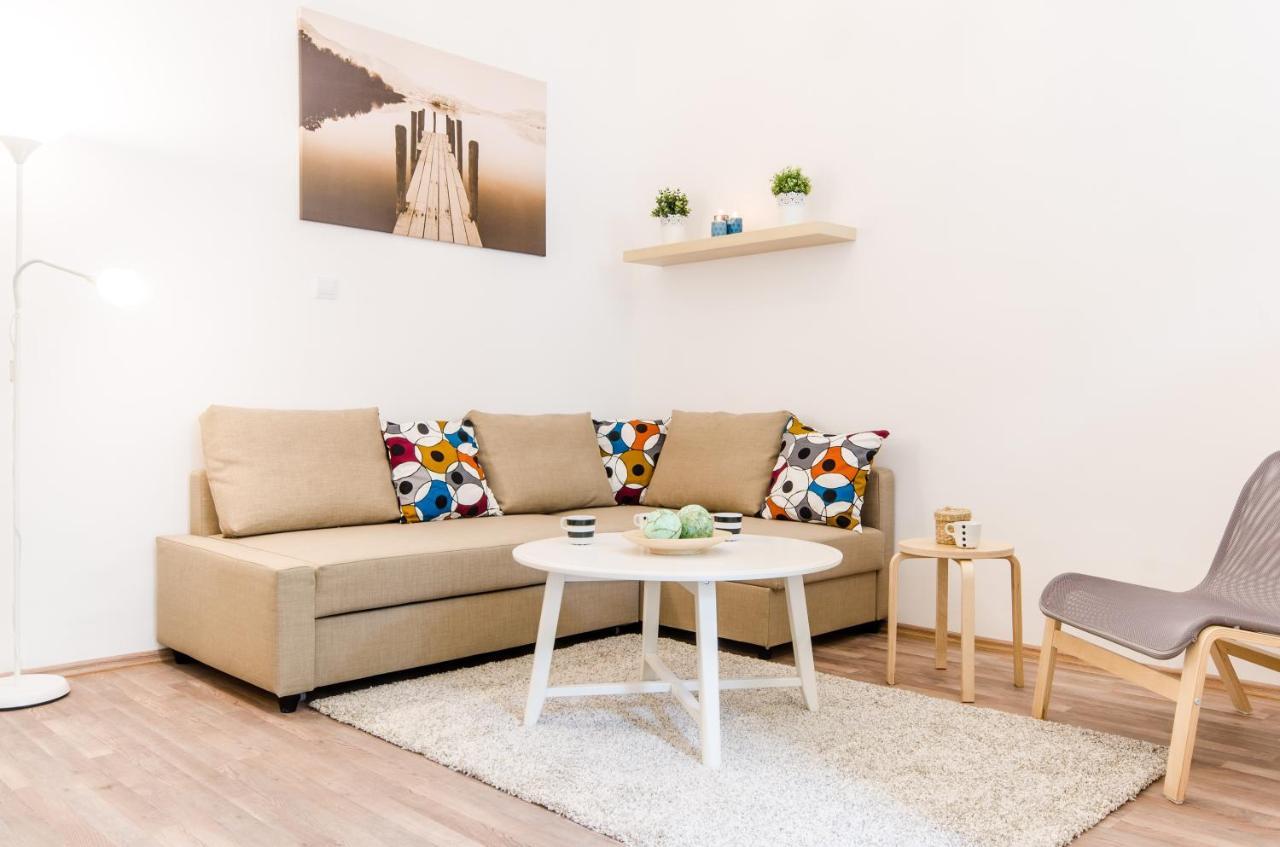 N28 Deluxe Apartment Budapest Bagian luar foto