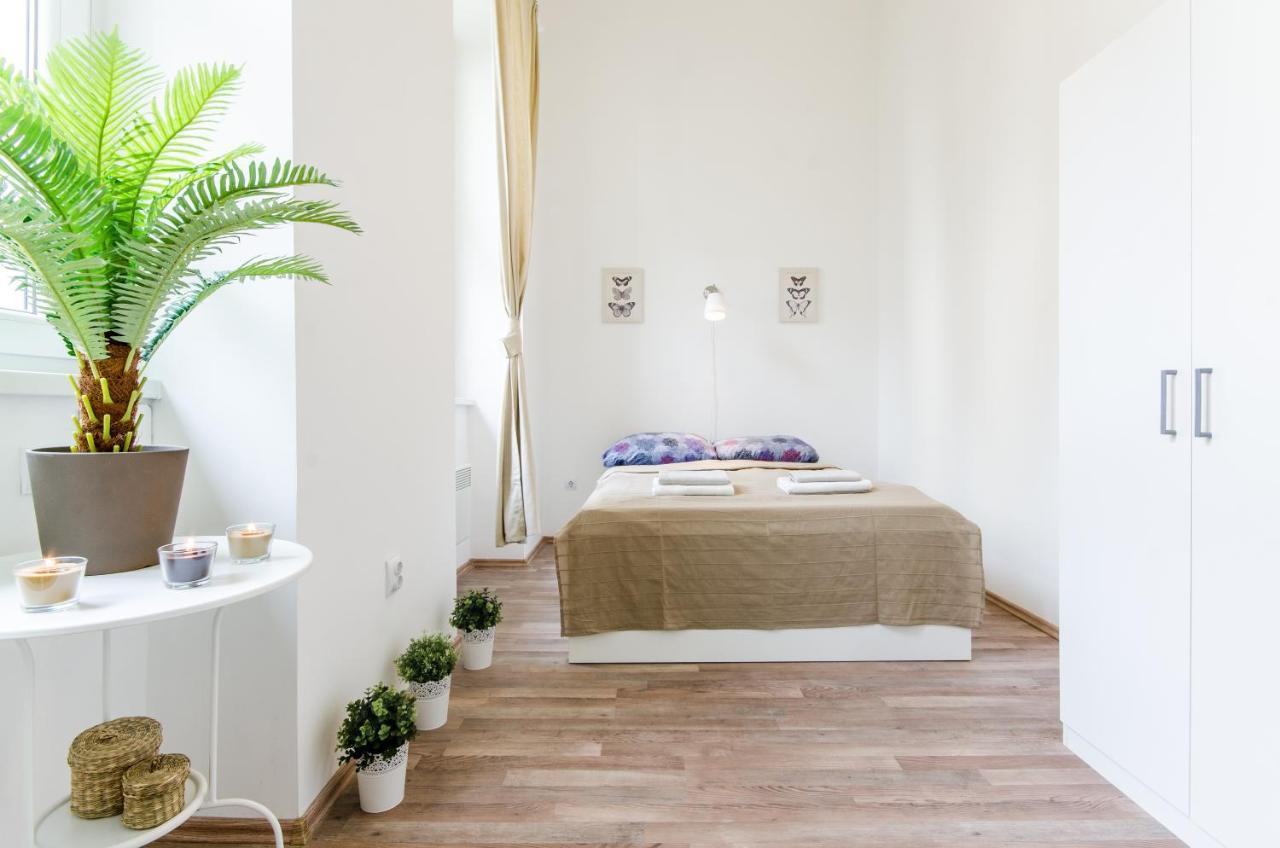 N28 Deluxe Apartment Budapest Bagian luar foto