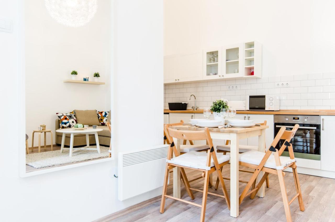 N28 Deluxe Apartment Budapest Bagian luar foto